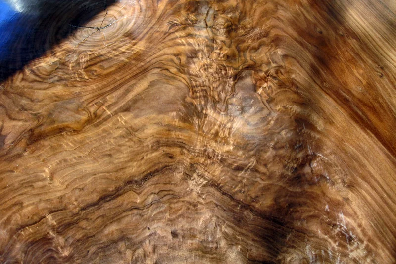 woodgrain.jpg