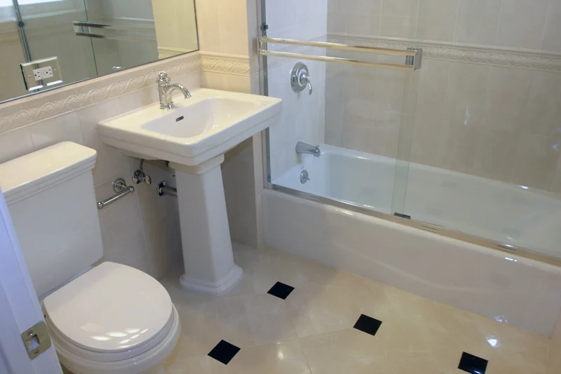 unit-#15-bathroom-after.jpg