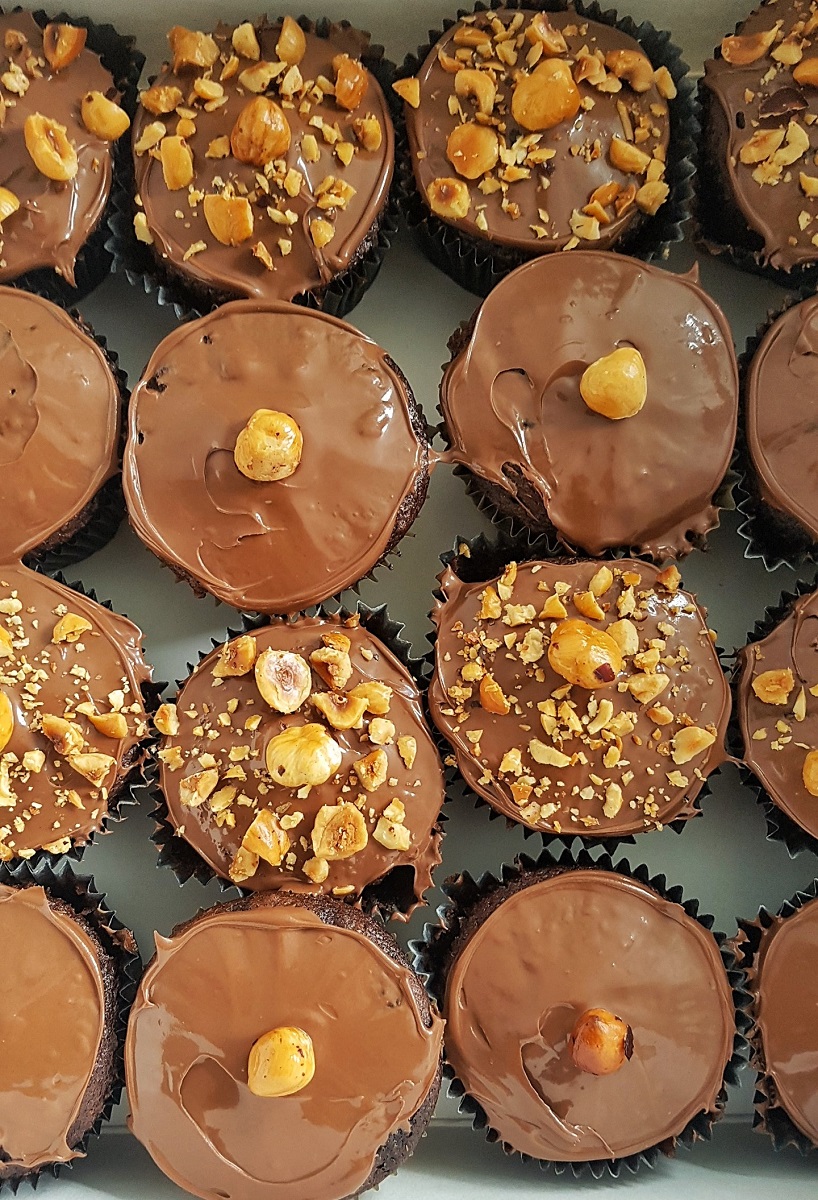 ferrero-rocher-cupcakes.jpeg
