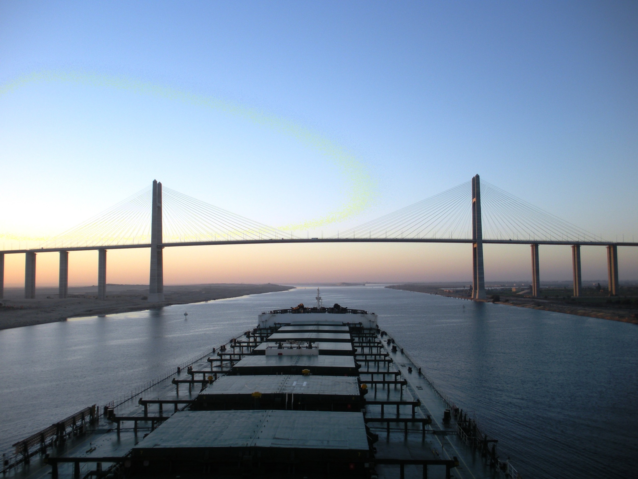Capesize_bulk_carrier_at_Suez_Canal_Bridge.JPG