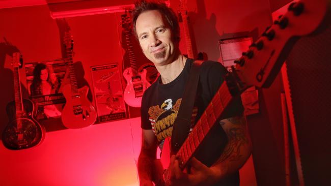 “James’ explosive style is well studied and full of depth.” Guitarist Australia