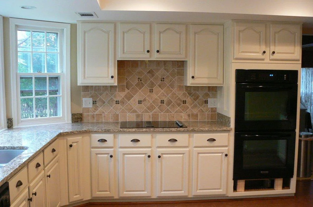After- Painted Cabinets/New Backsplash