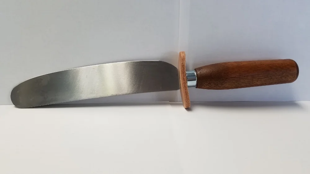 broom_knife (2).jpg