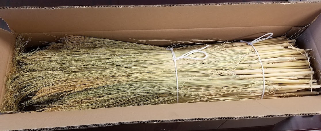 craft_broomcorn_box.jpg