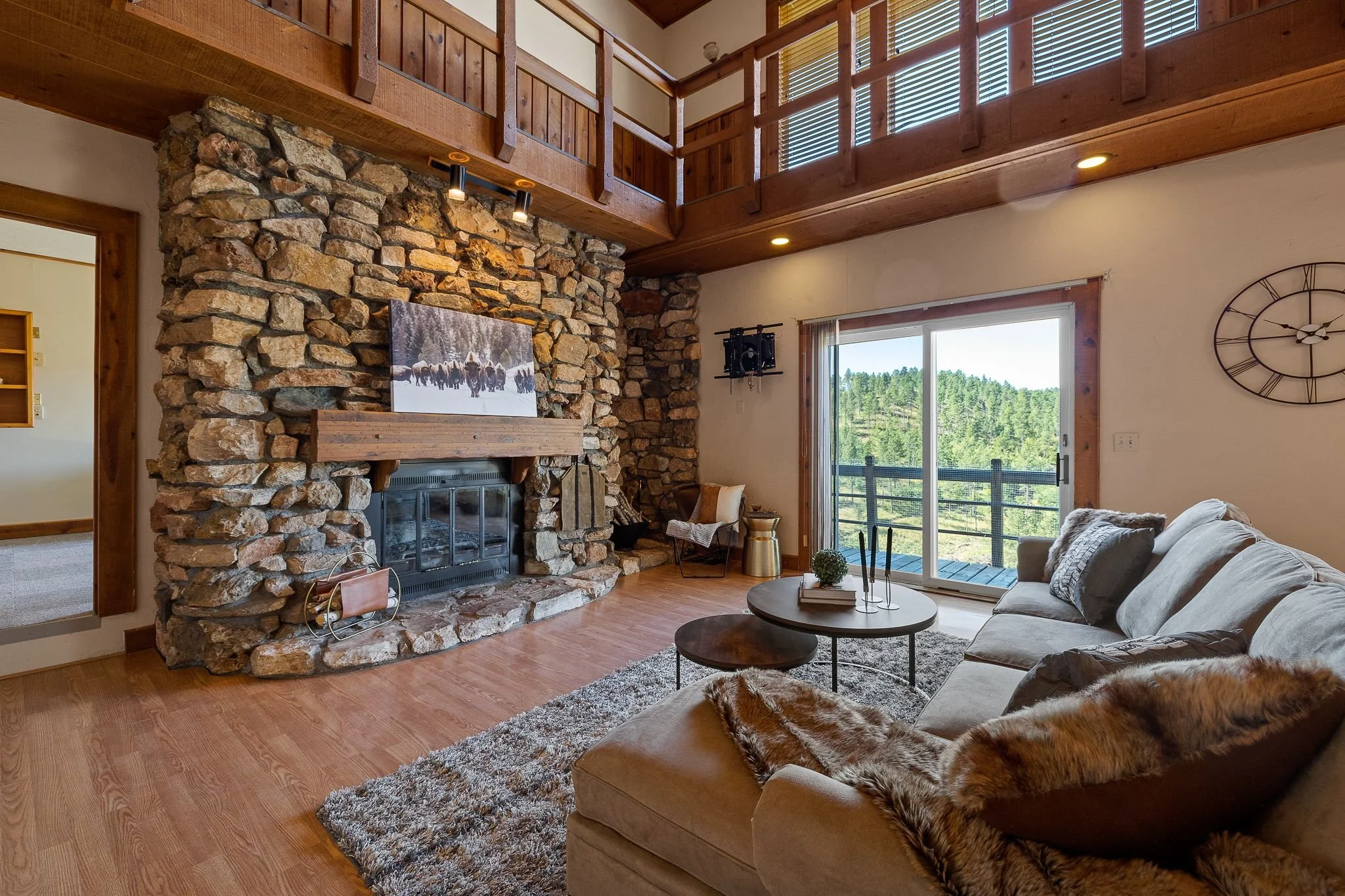 6807 Ridgeview Drive, Black Hawk