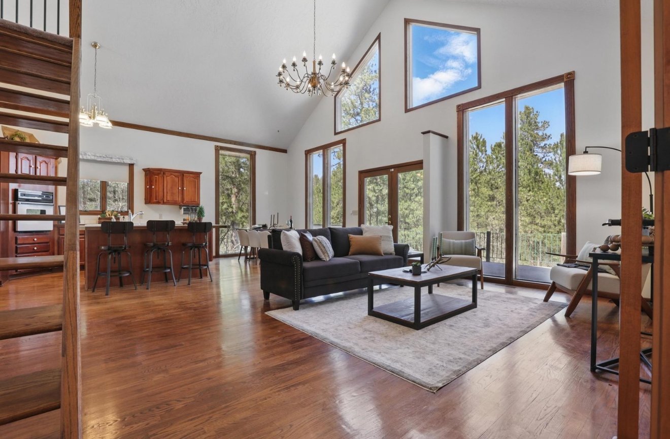 20812 Boulder Creek Road, Sturgis