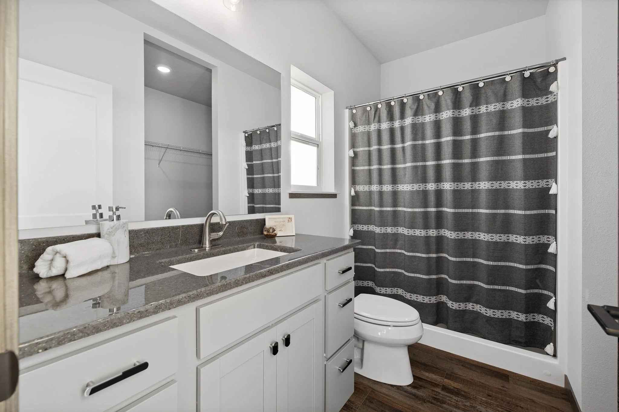 dimpressions-bennington-12.jpg