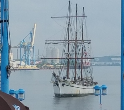 Tall Ships On The Delaware River