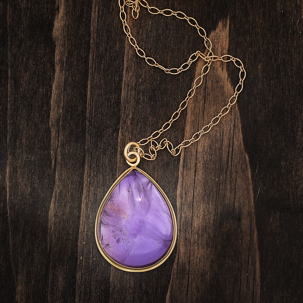 Amethyst-Cabochon-Pendant-Gold-Womens