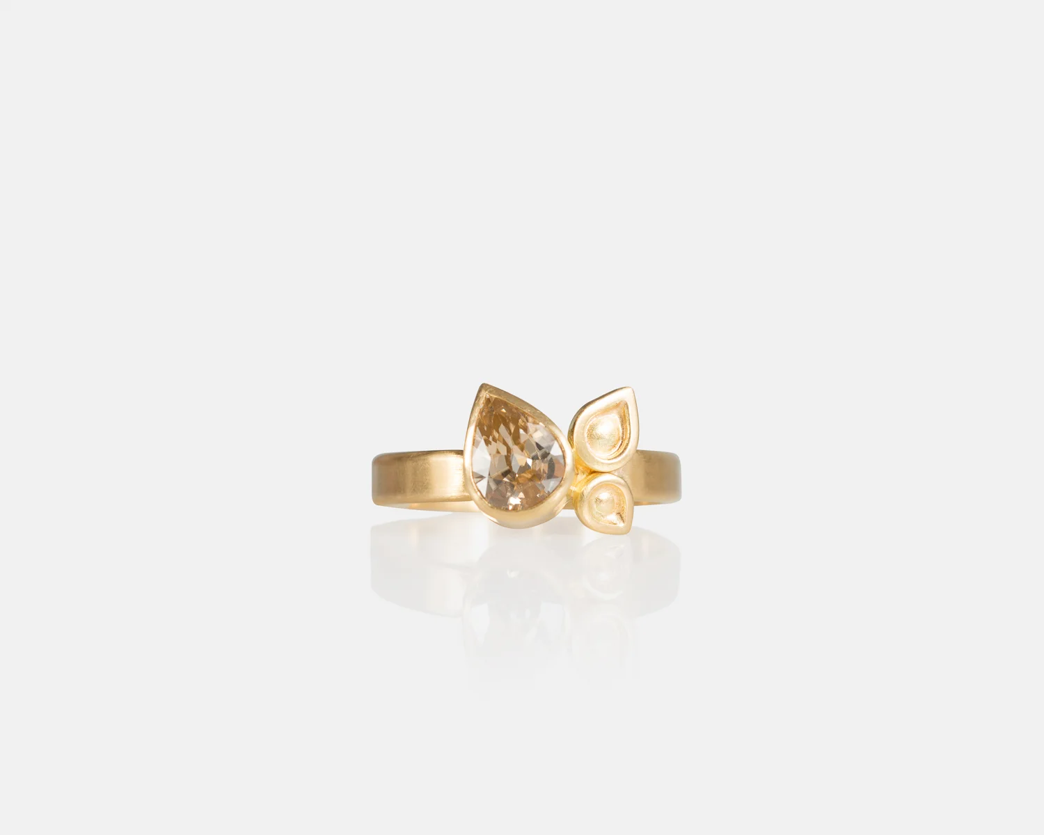 18k-handmade-zircon-ring-lagrima-one-of-a-kind-statement-women-fashion
