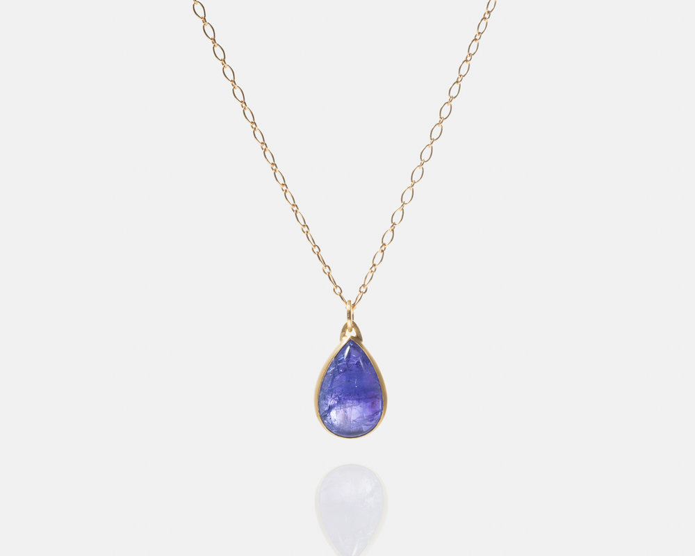 Tanzanite Cabochon Pendant 141.jpg