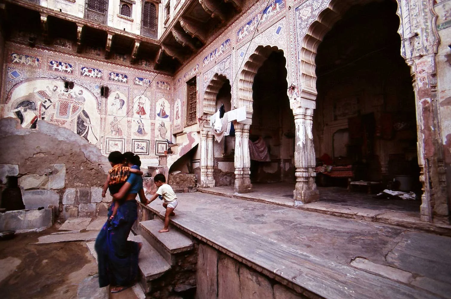 Inside the courtyard of one of the frescoed Mandawa Havelis – still used as a residence (photo by Steve Gillick)