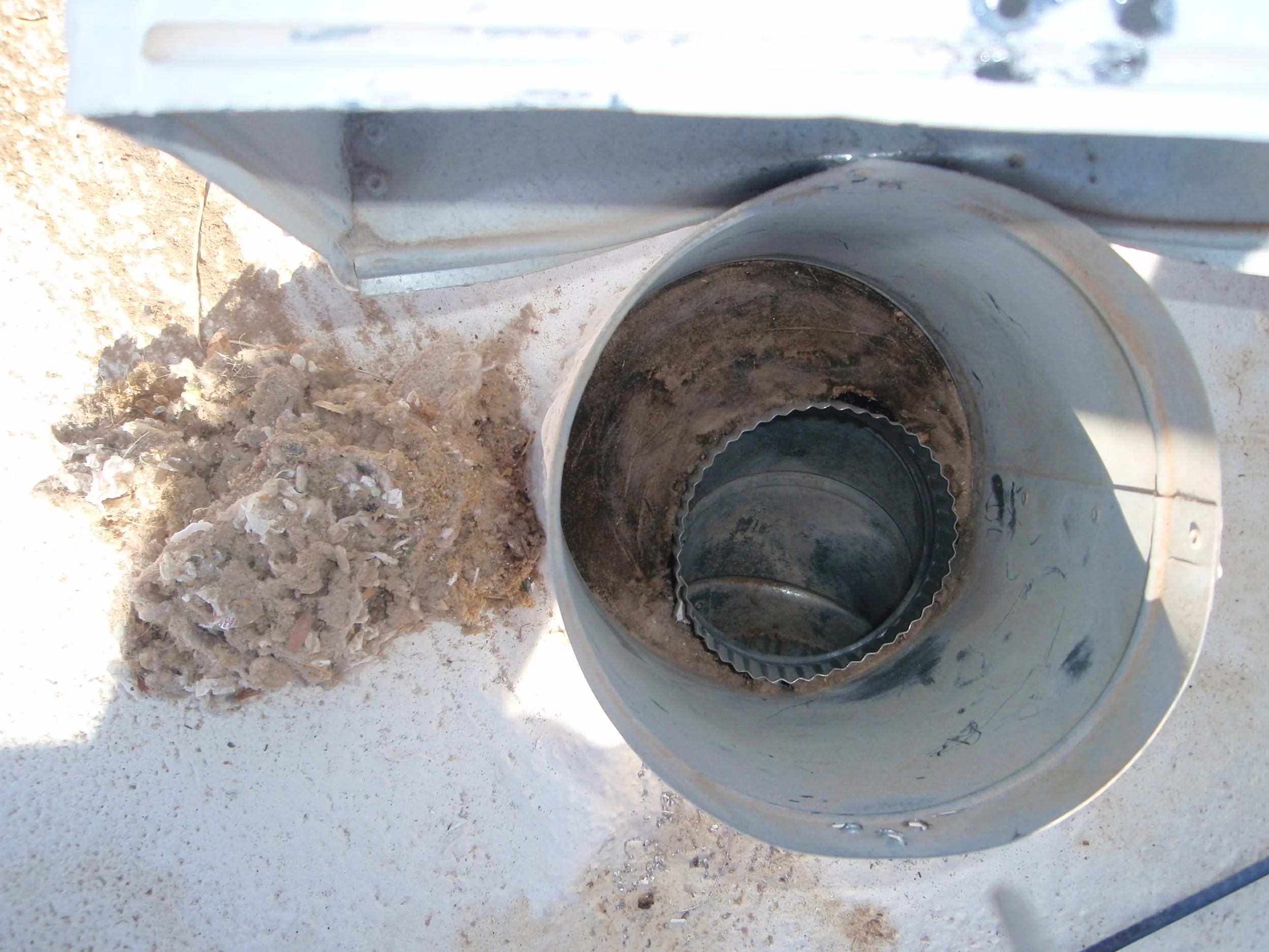 DryerVentGomezJob2012 007.jpg