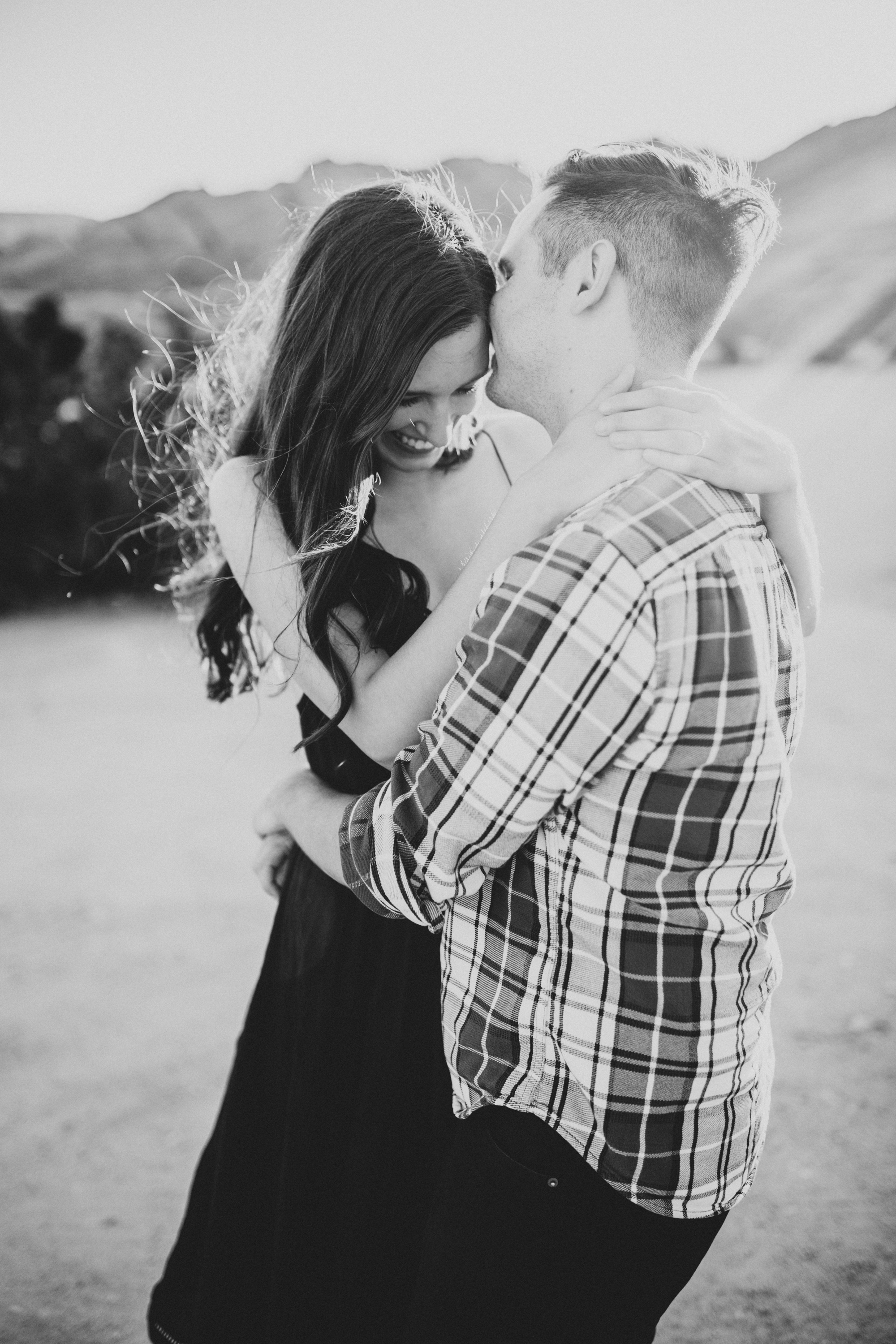 vasquez rocks engagement-29.jpg