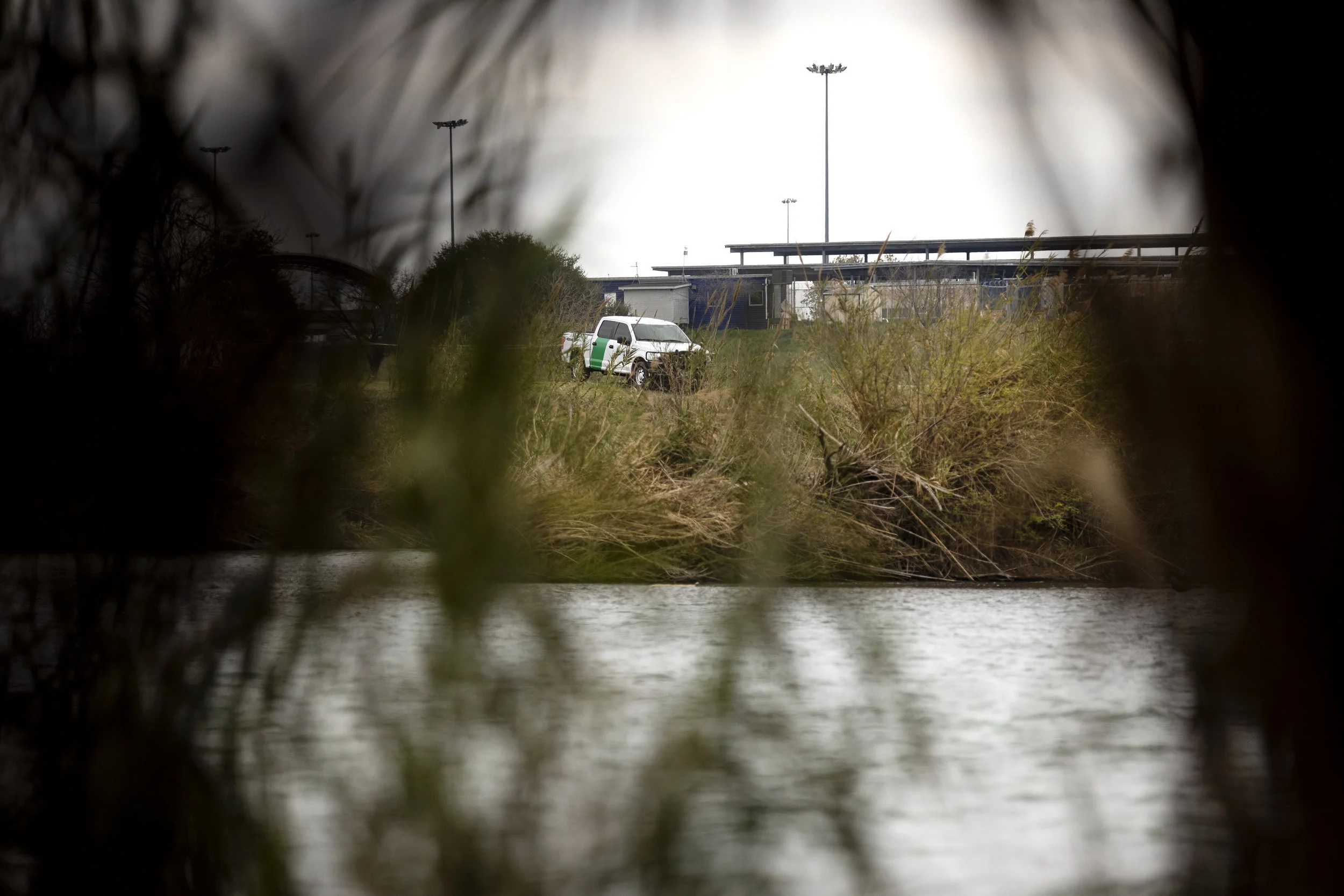 A U.S. border patrol truck is parked on the banks of the Rio Grande. Feb. 9, 2019. Miguel Gutierrez Jr./The Texas Tribune