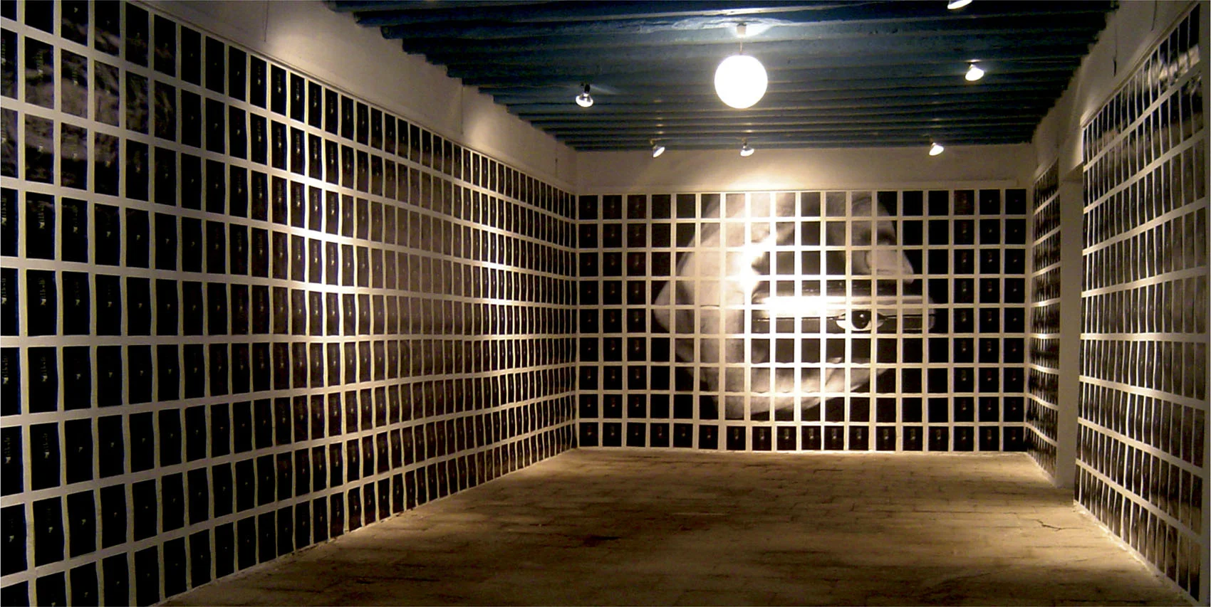 In Out_02.jpg