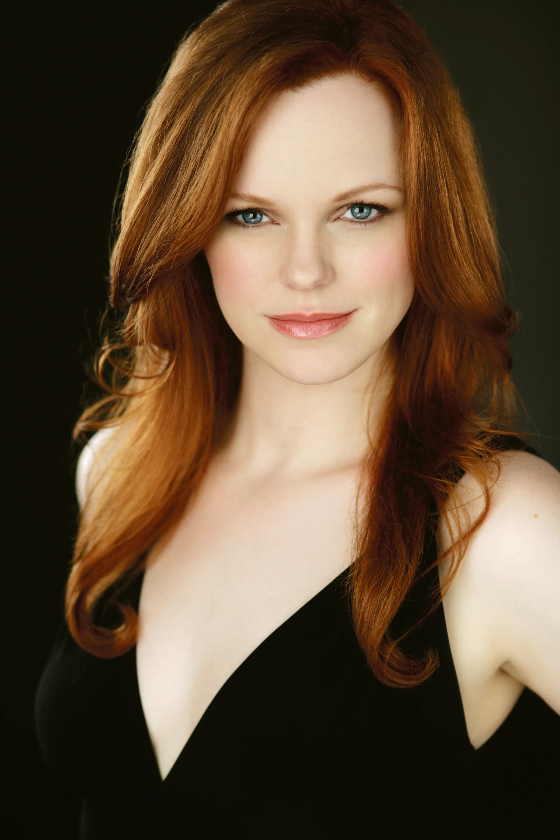 Megan Reinking, image size:1903x2856