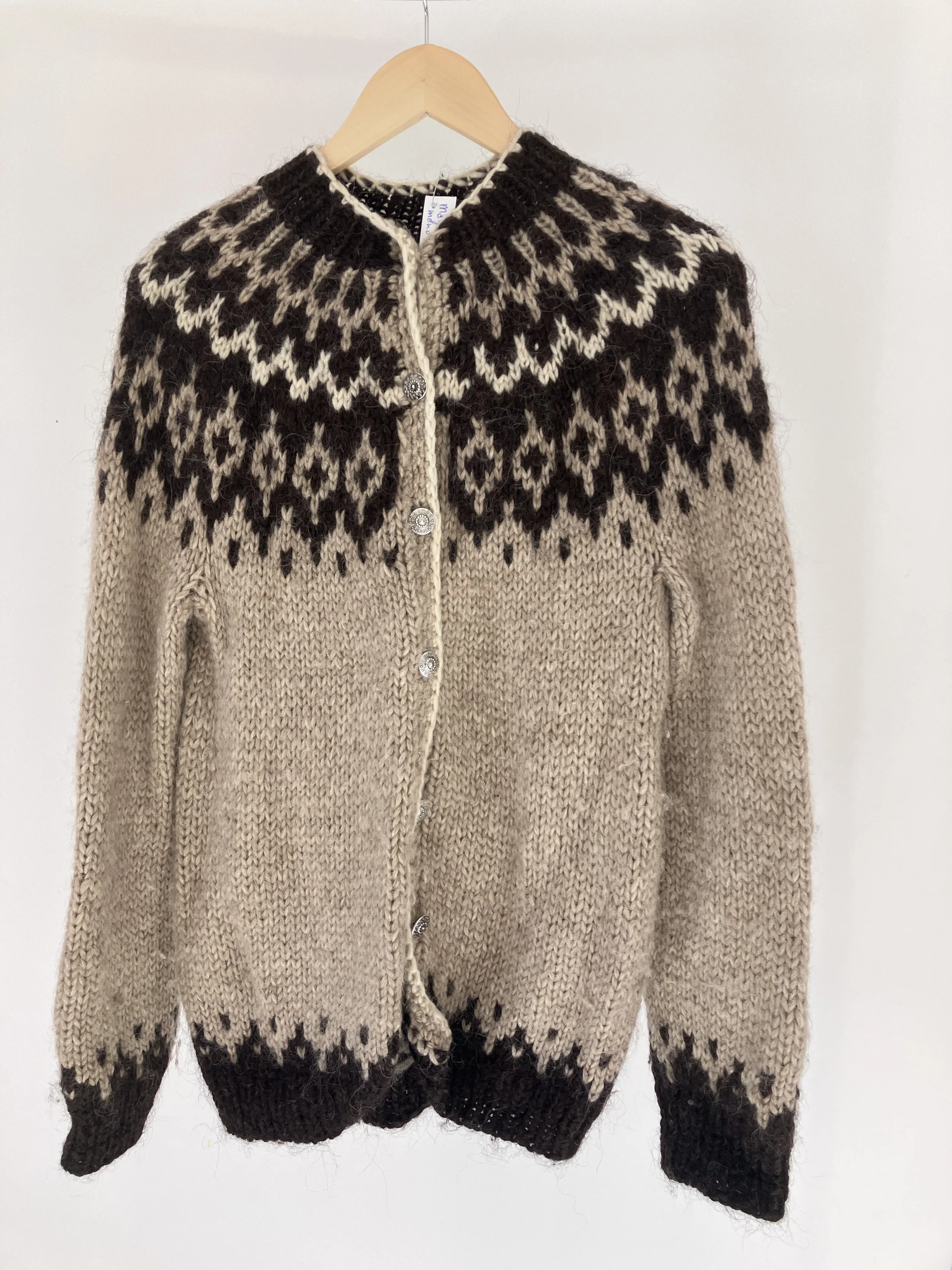 Cardigan alpaca hand - knitted