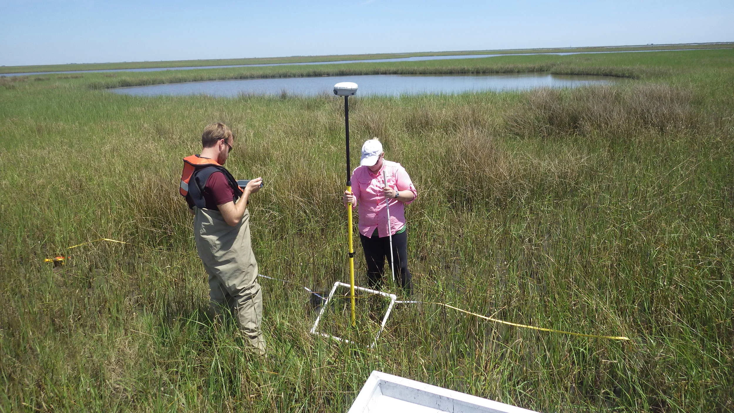  Mapping marsh elevation using RTK (Real Time Kinematic) survey equipment in Terrebonne Bay, Louisiana &nbsp; 