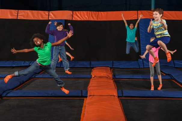 sz_kids_jumping-e1469414643707.jpg