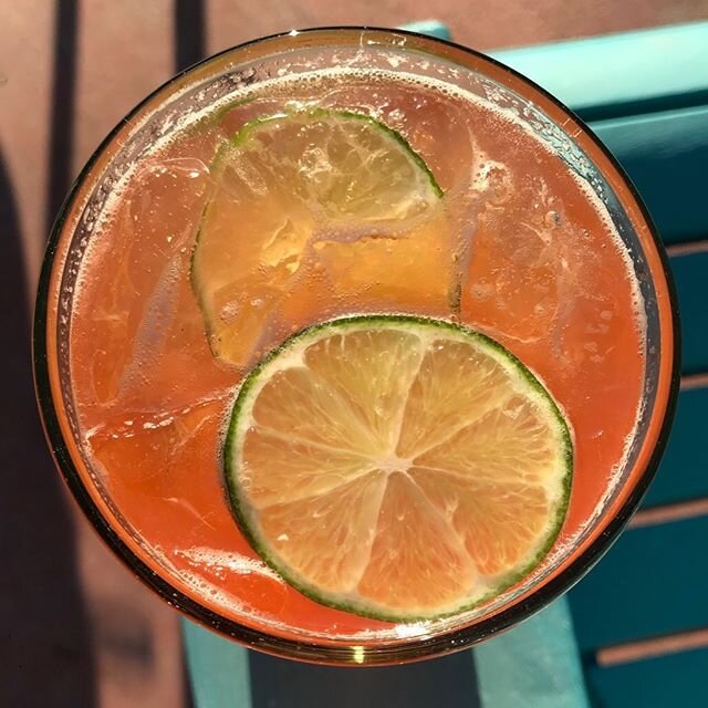 Afternoon Siesta is our go to BBQ beverage. The combination of tequila, lime, Campari and topped off with a little bubbly brew is sublime! Link to recipe in bio.☀️😎