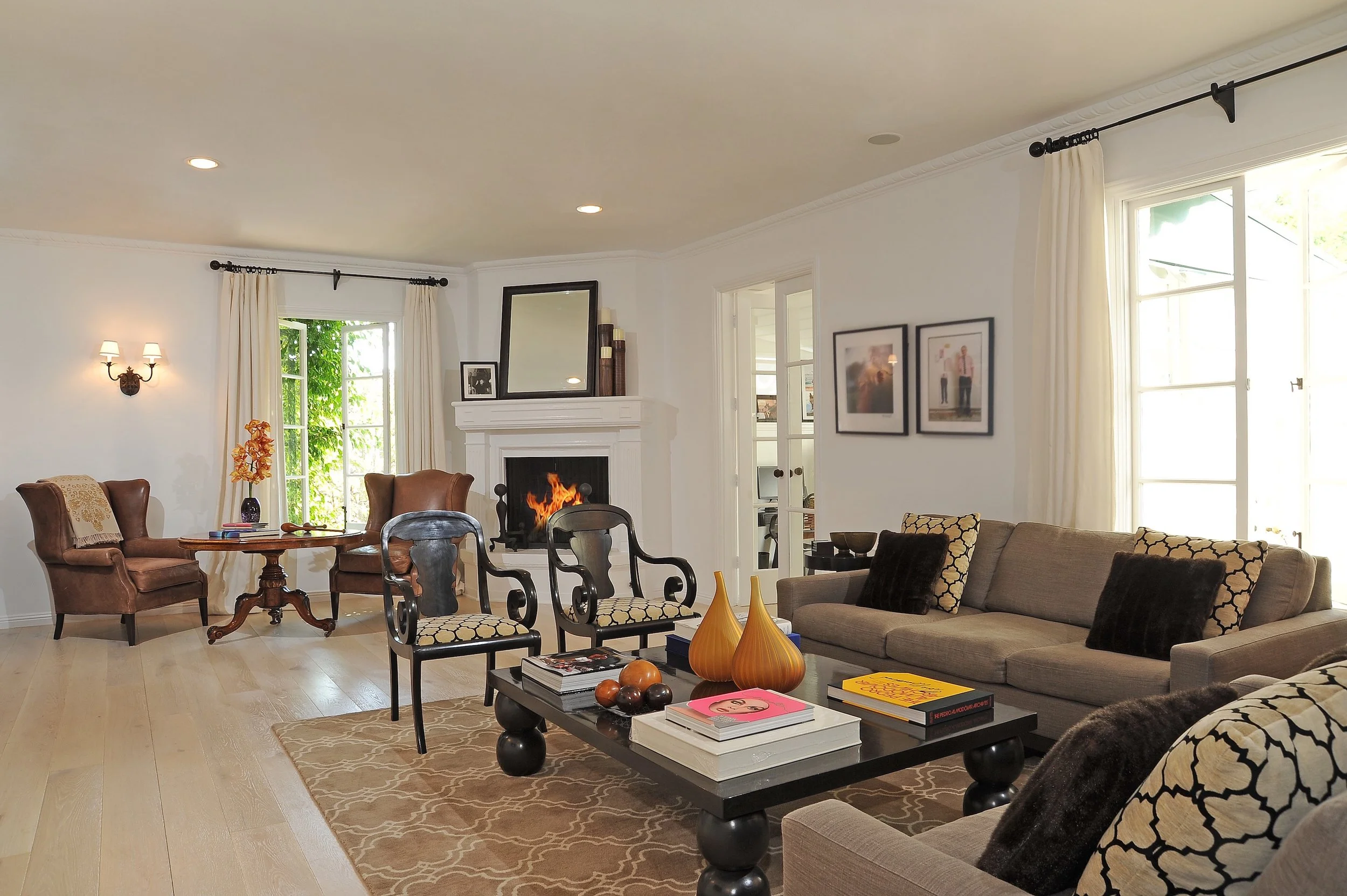 LivingRoom.jpg