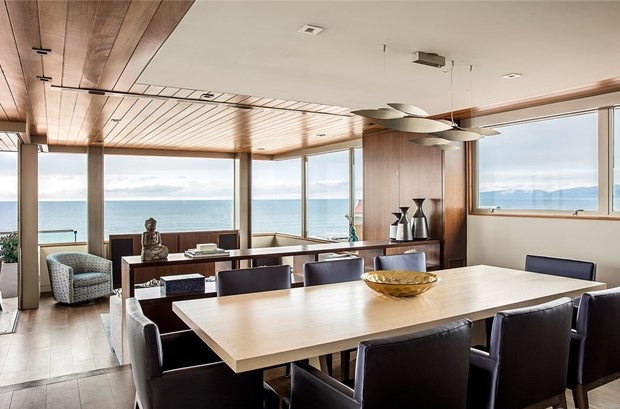 2615 Crest Drive - Interior and View.jpg
