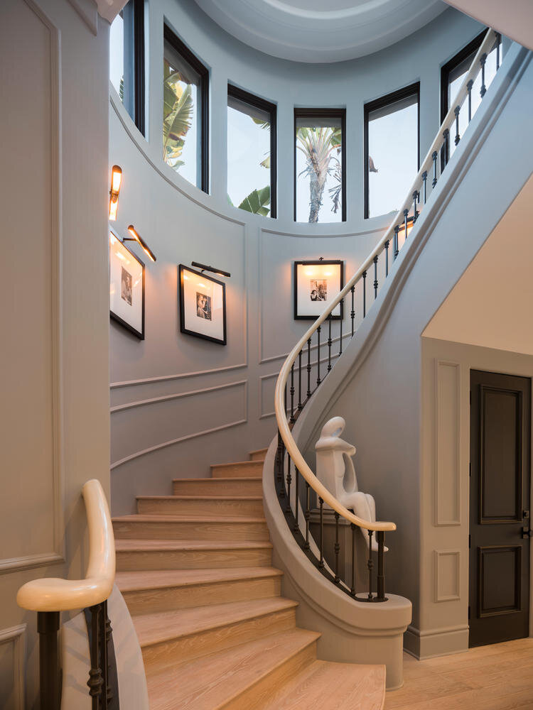 9719 Heather Rd Beverly Hills-large-027-042-Staircase-750x1000-72dpi.jpg