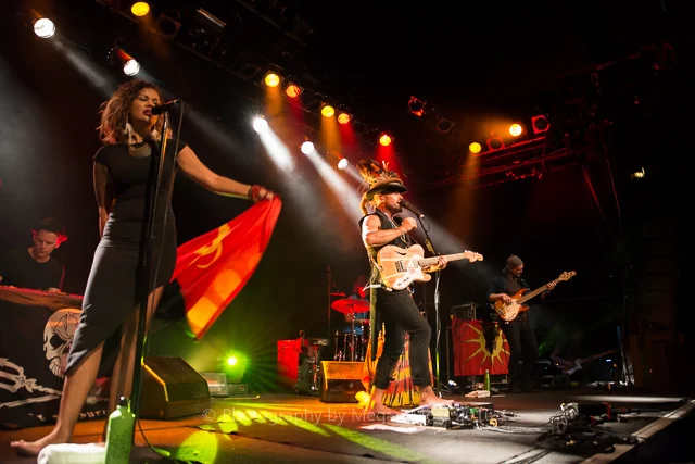Xavier Rudd Auckland (17 of 36).jpg