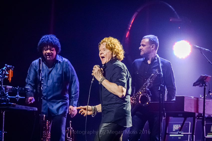 CLICK THE IMAGE ABOVE FOR LIVE PHOTOS FROM SIMPLY RED'S AUCKLAND SHOW BY Megan Moss