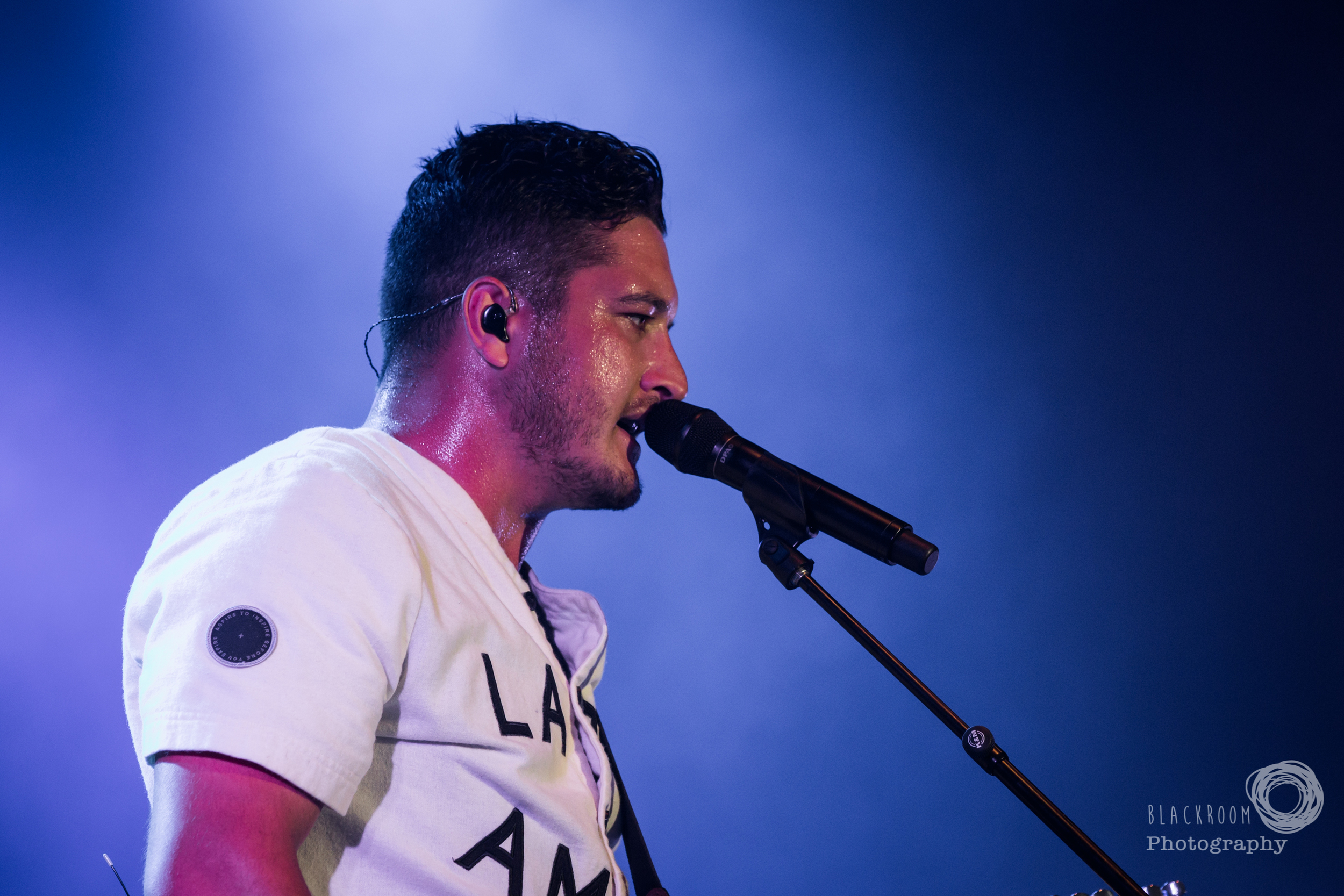CLICK THE IMAGE ABOVE FOR LIVE PHOTOS FROM six 60'S AUCKLAND SHOW BY Megan Blackwell