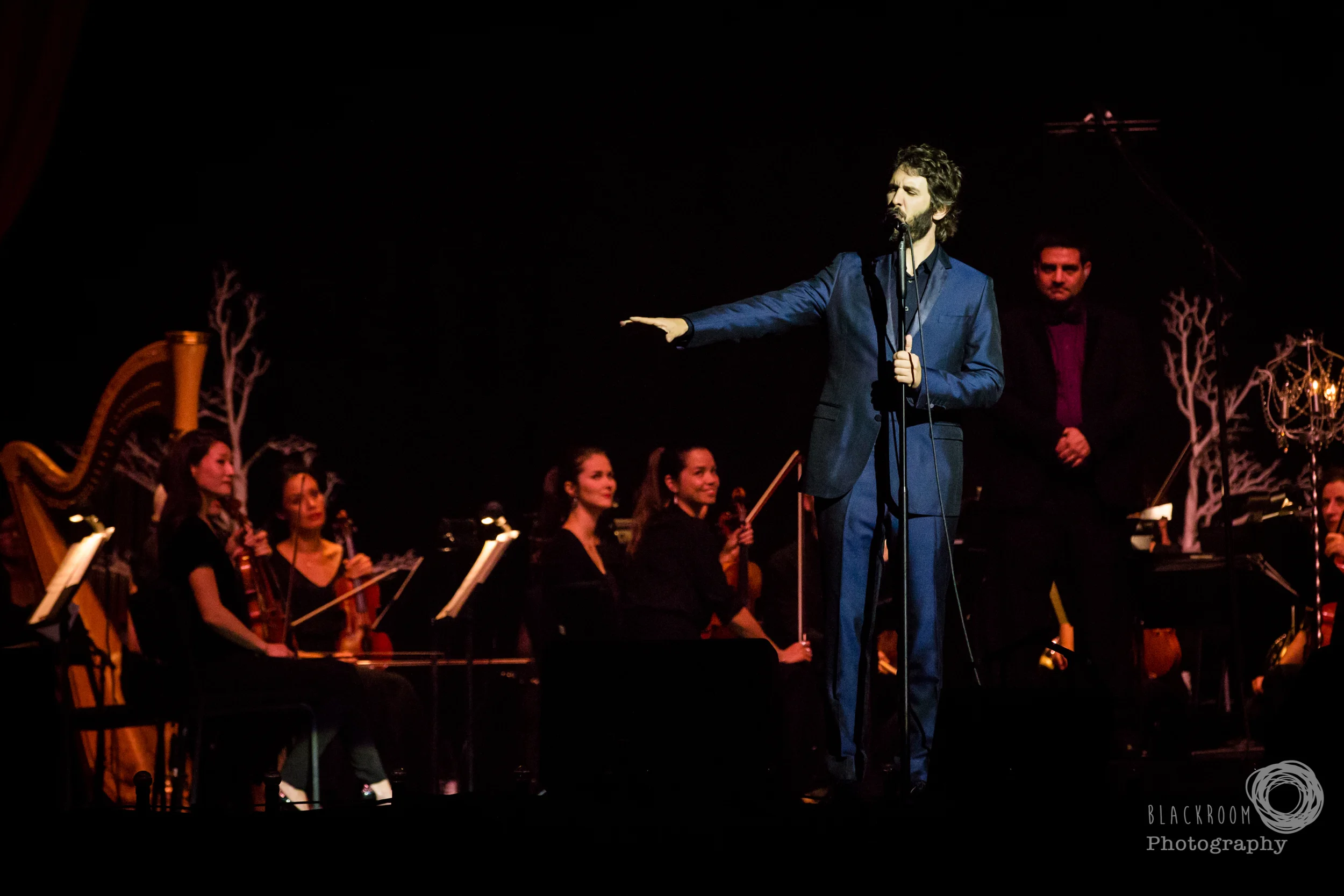 CLICK THE IMAGE ABOVE FOR LIVE PHOTOS FROM josh groban'S AUCKLAND SHOW BY MEGAN BLACKWELL