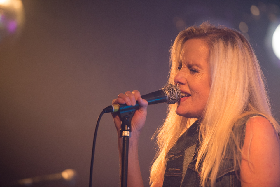 CLICK THE IMAGE ABOVE FOR LIVE PHOTOS FROM CHERIE CURRIE'S AUCKLAND SHOW BY BY MEGAN MOSS