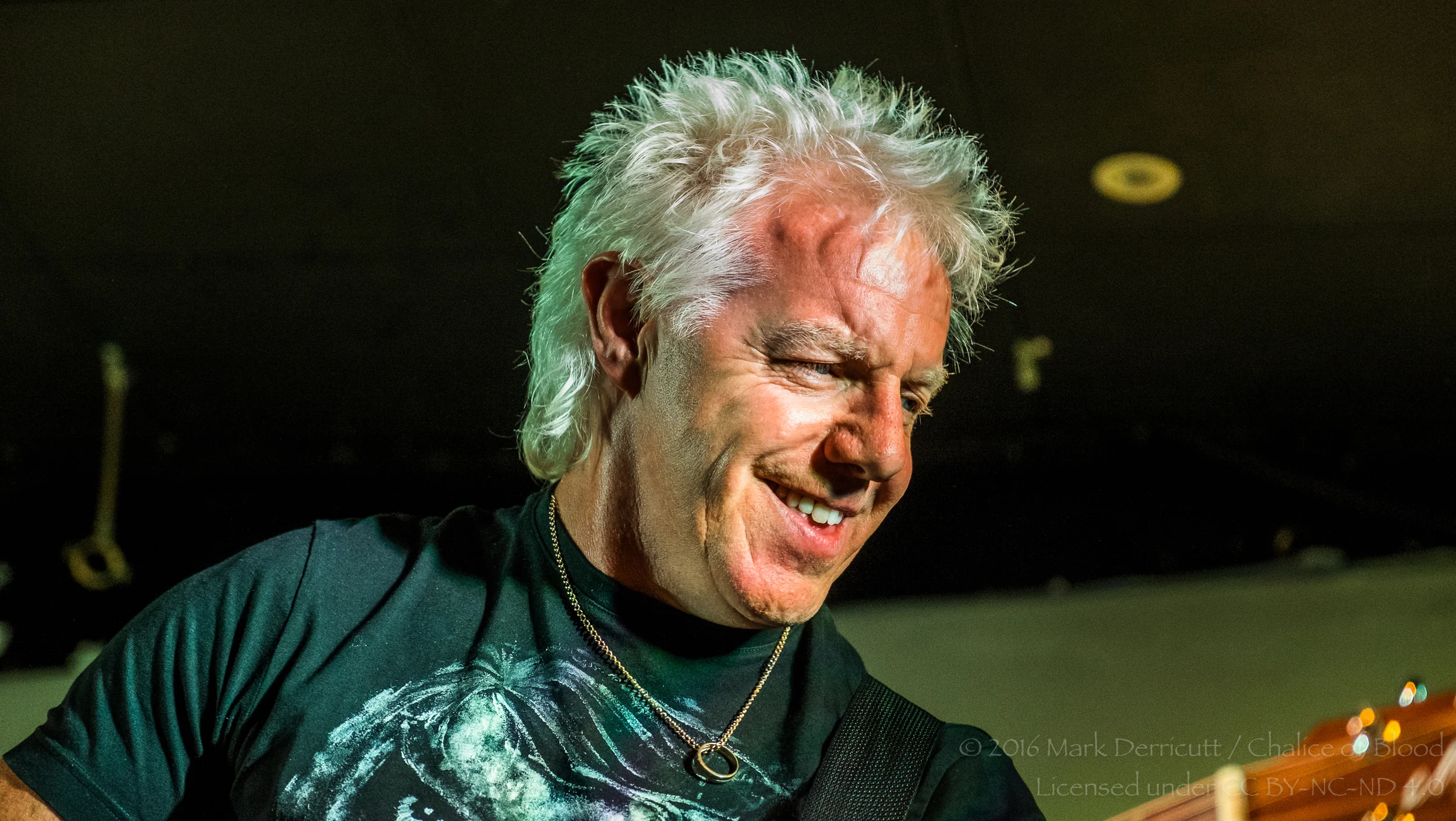 CLICK THE IMAGE ABOVE FOR LIVE PHOTOS FROM BIG COUNTRY'S AUCKLAND SHOW BY MARK DERRICUTT