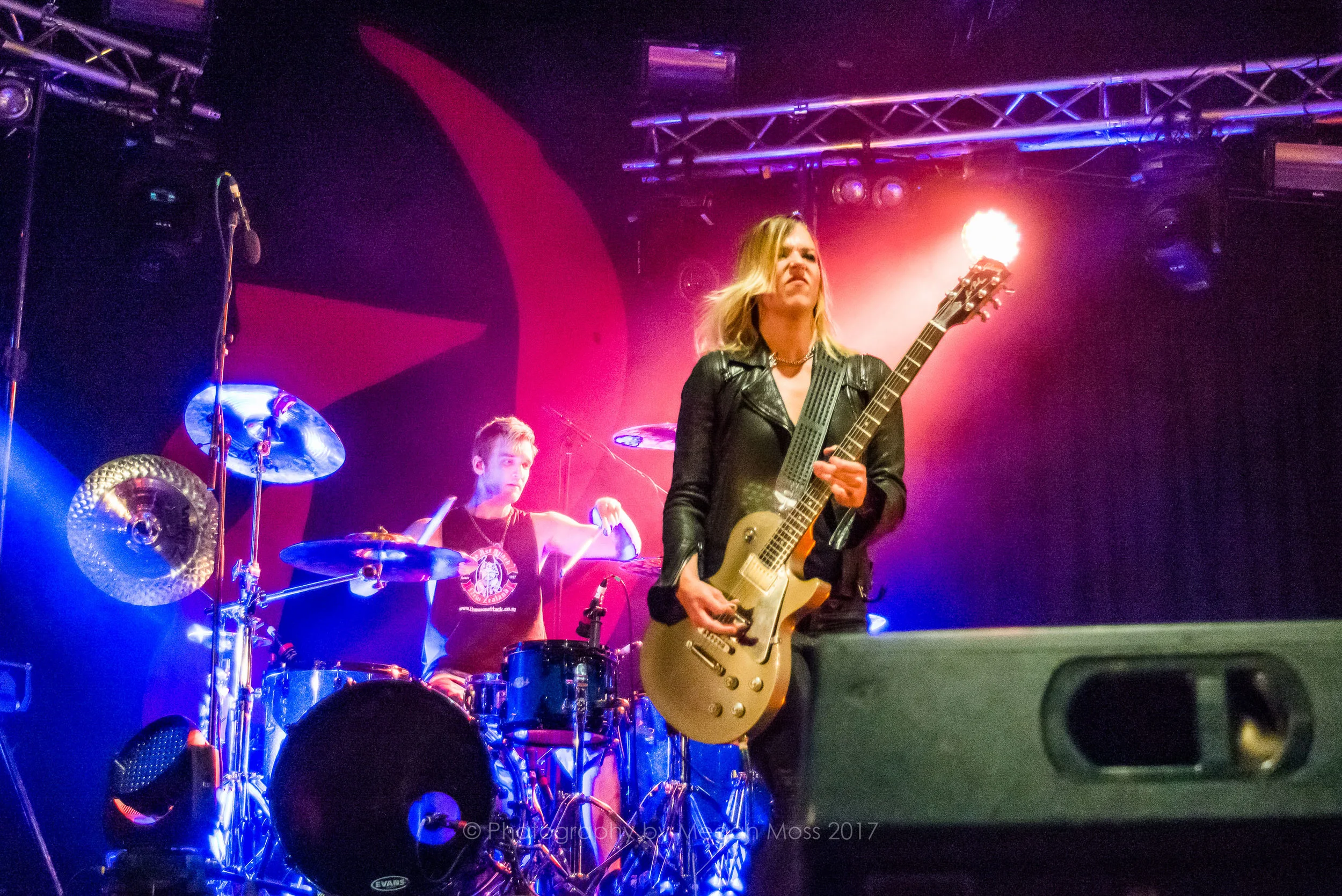 Halestorm 7 Jan 2017-5891.jpg
