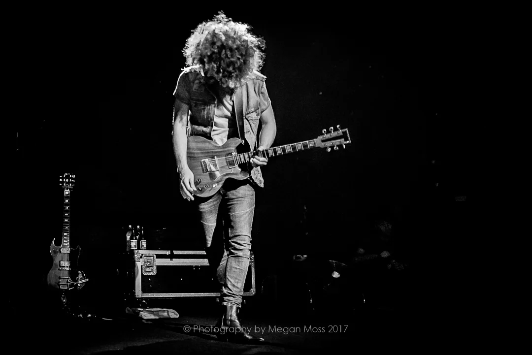 Wolfmother-3643.jpg