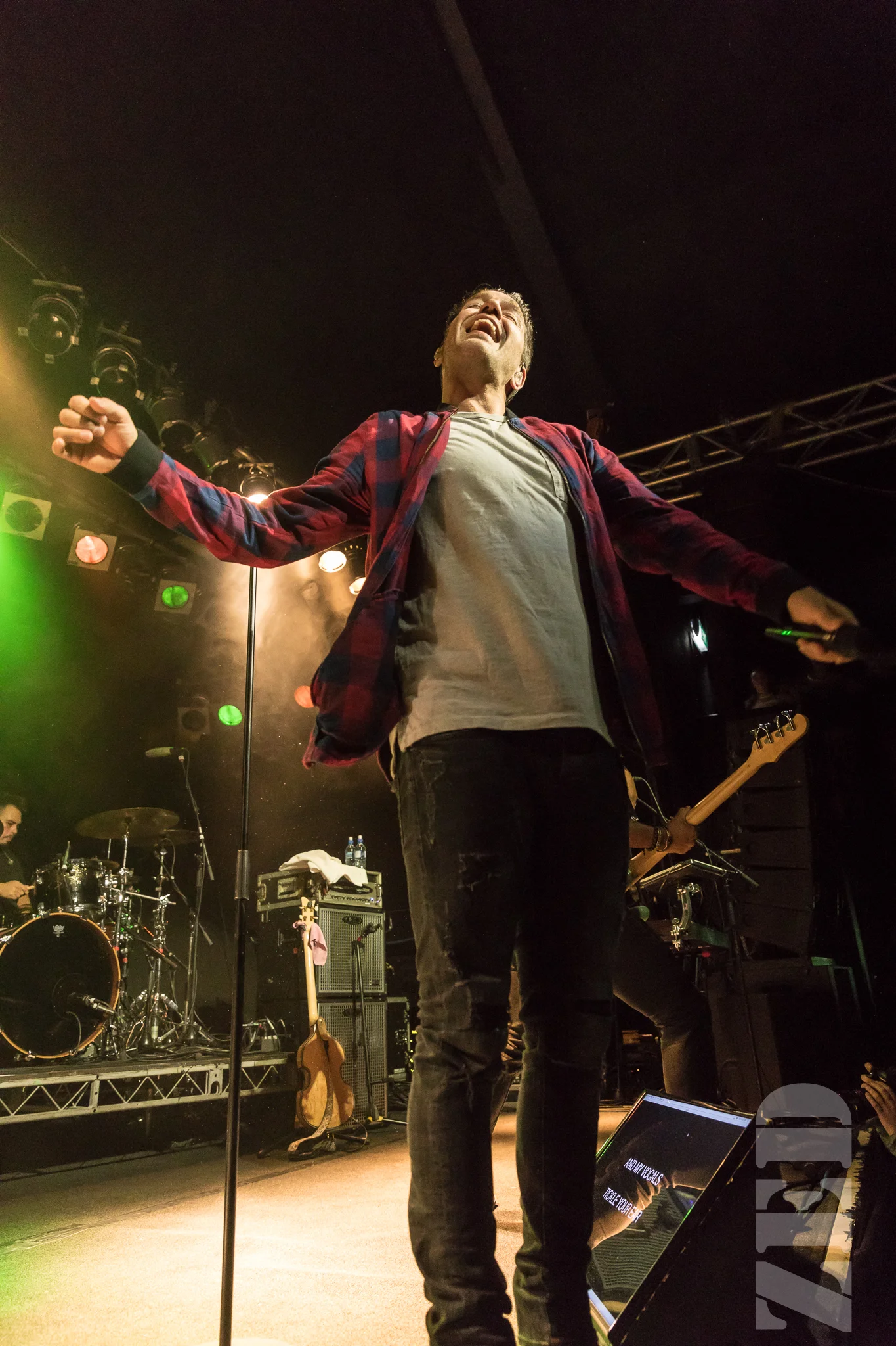 Andy Grammar Powerstation 18 Oct 17 L-32.jpg