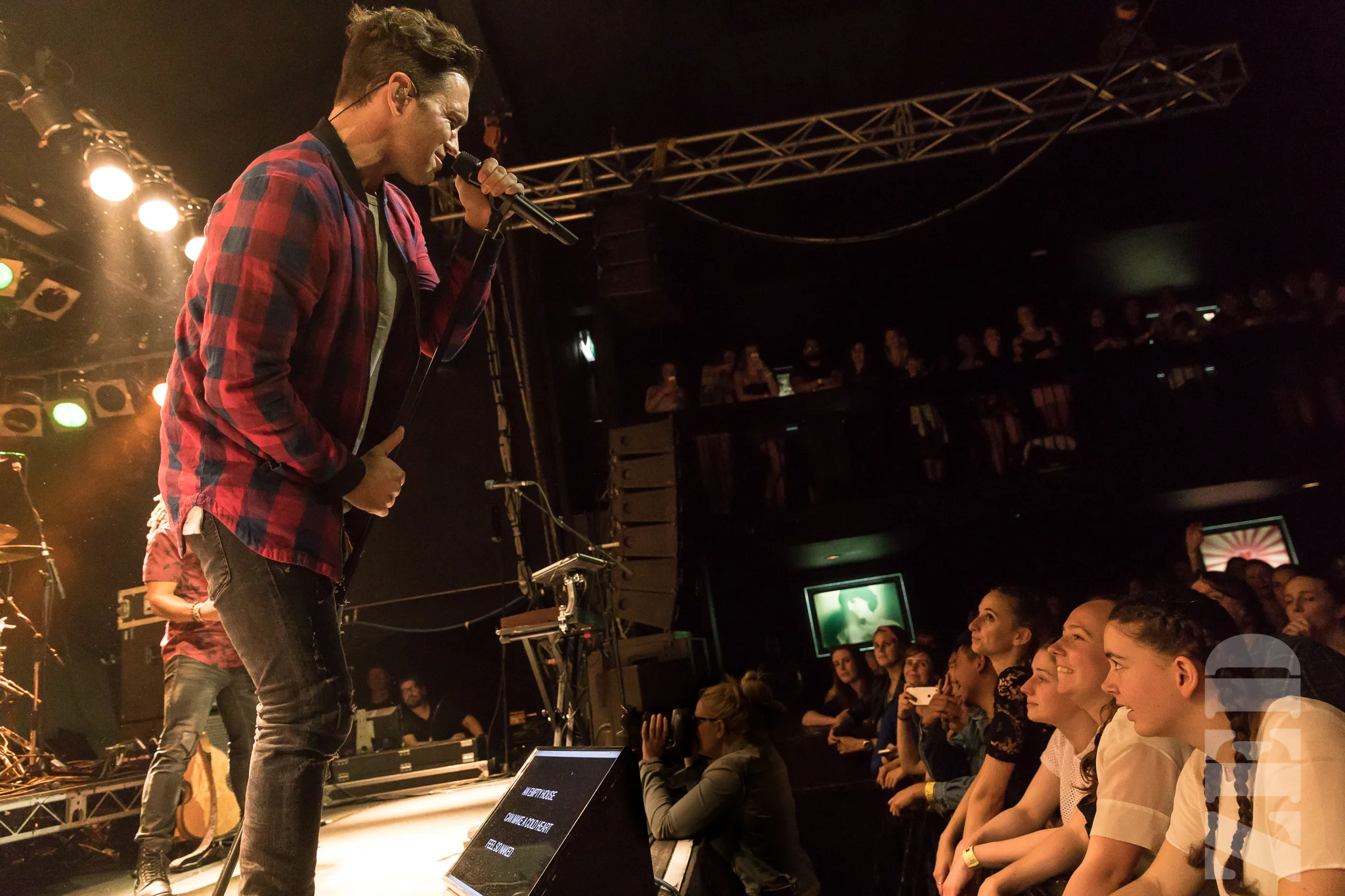 Andy Grammar Powerstation 18 Oct 17 L-35.jpg