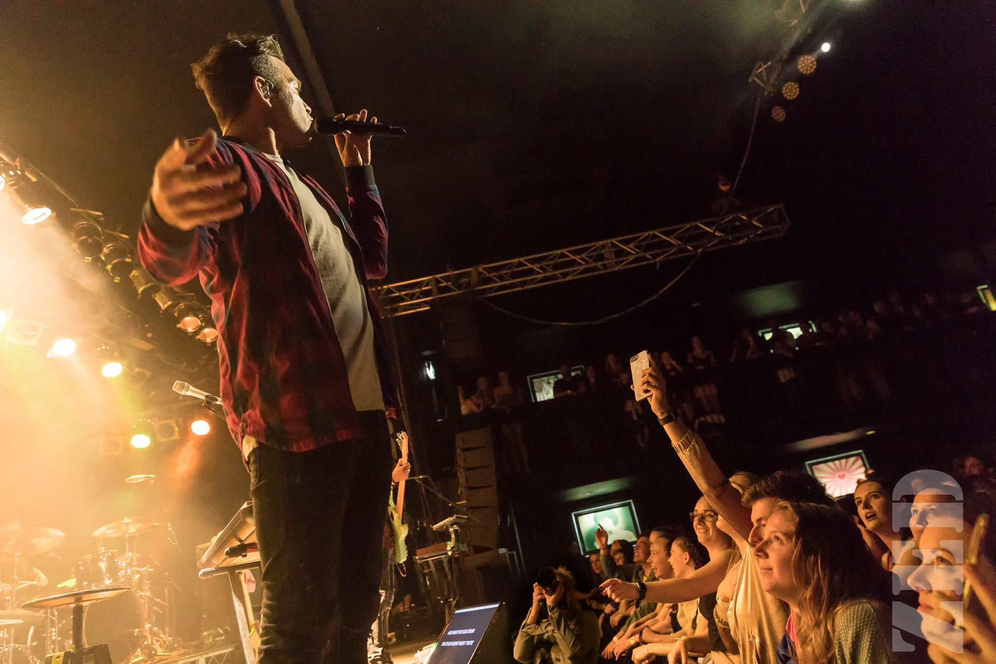 Andy Grammar Powerstation 18 Oct 17 L-39.jpg
