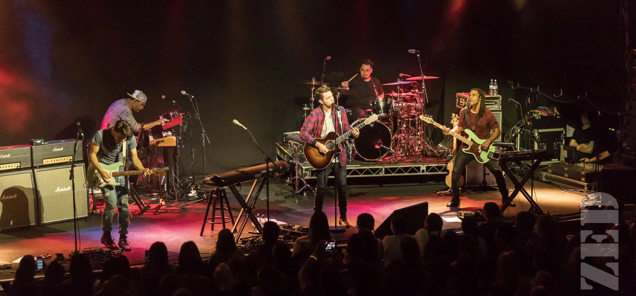 Andy Grammar Powerstation 18 Oct 17 L-44.jpg