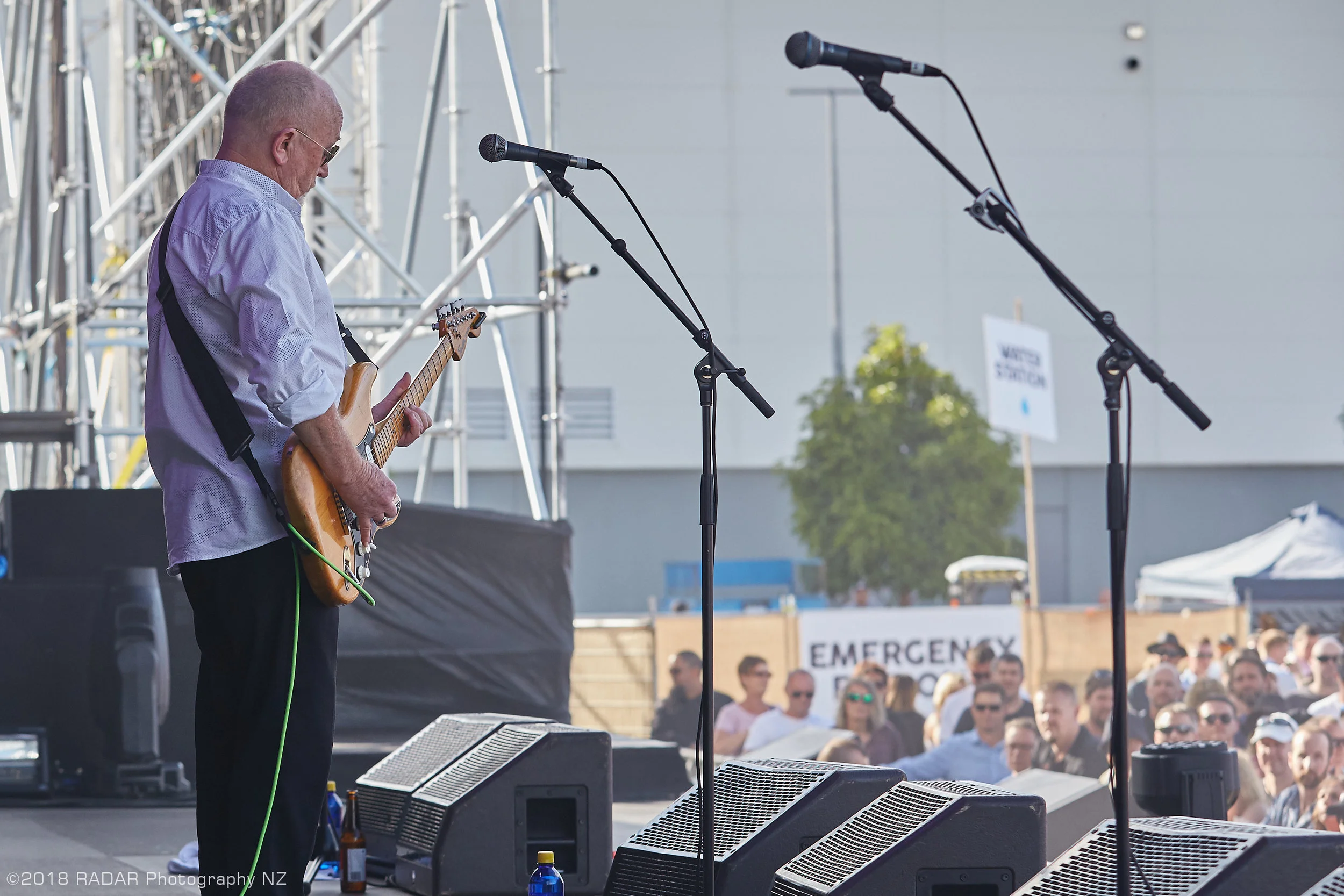 Dave-Dobbyn-020.jpg
