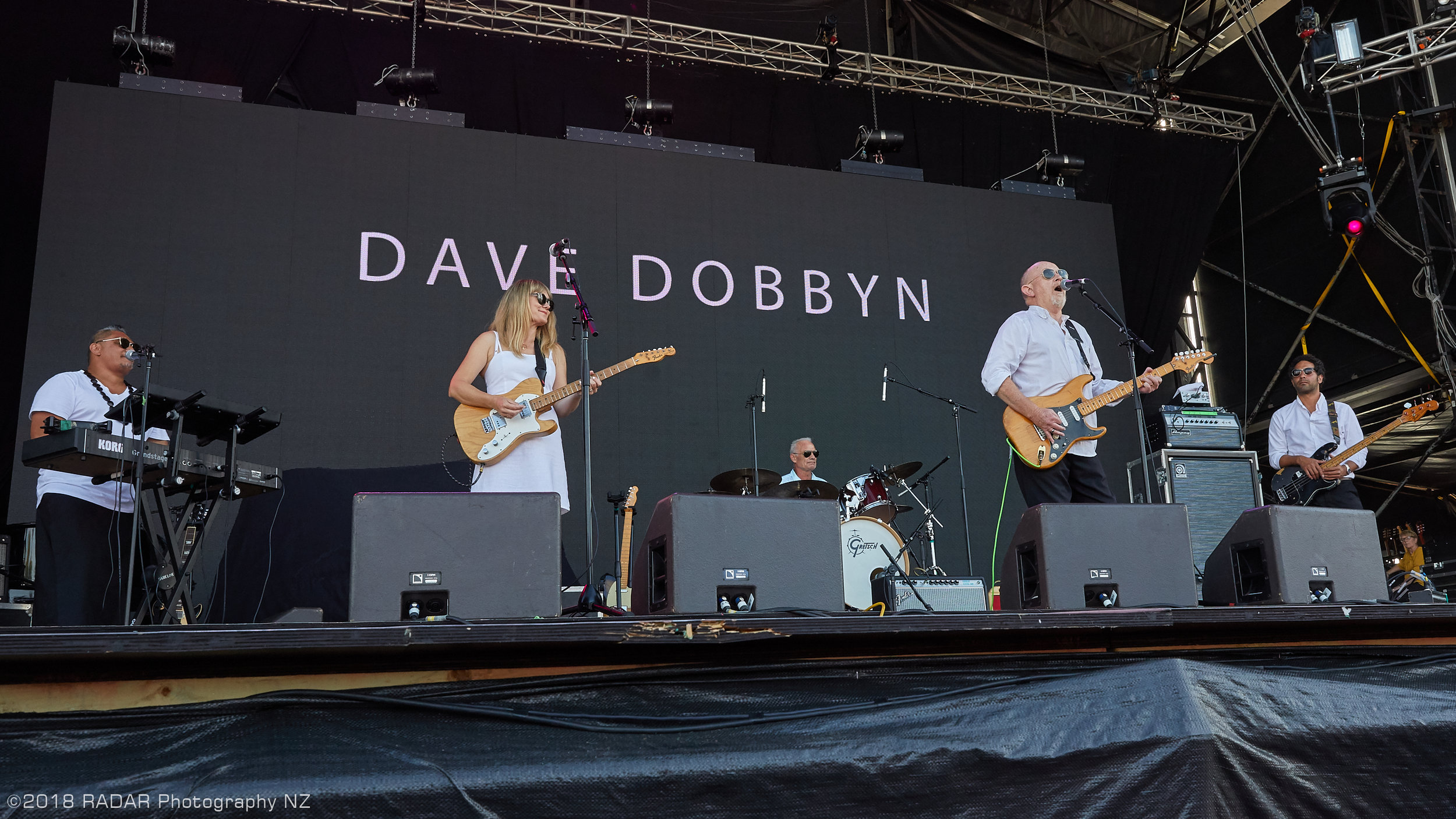 Dave-Dobbyn-026.jpg
