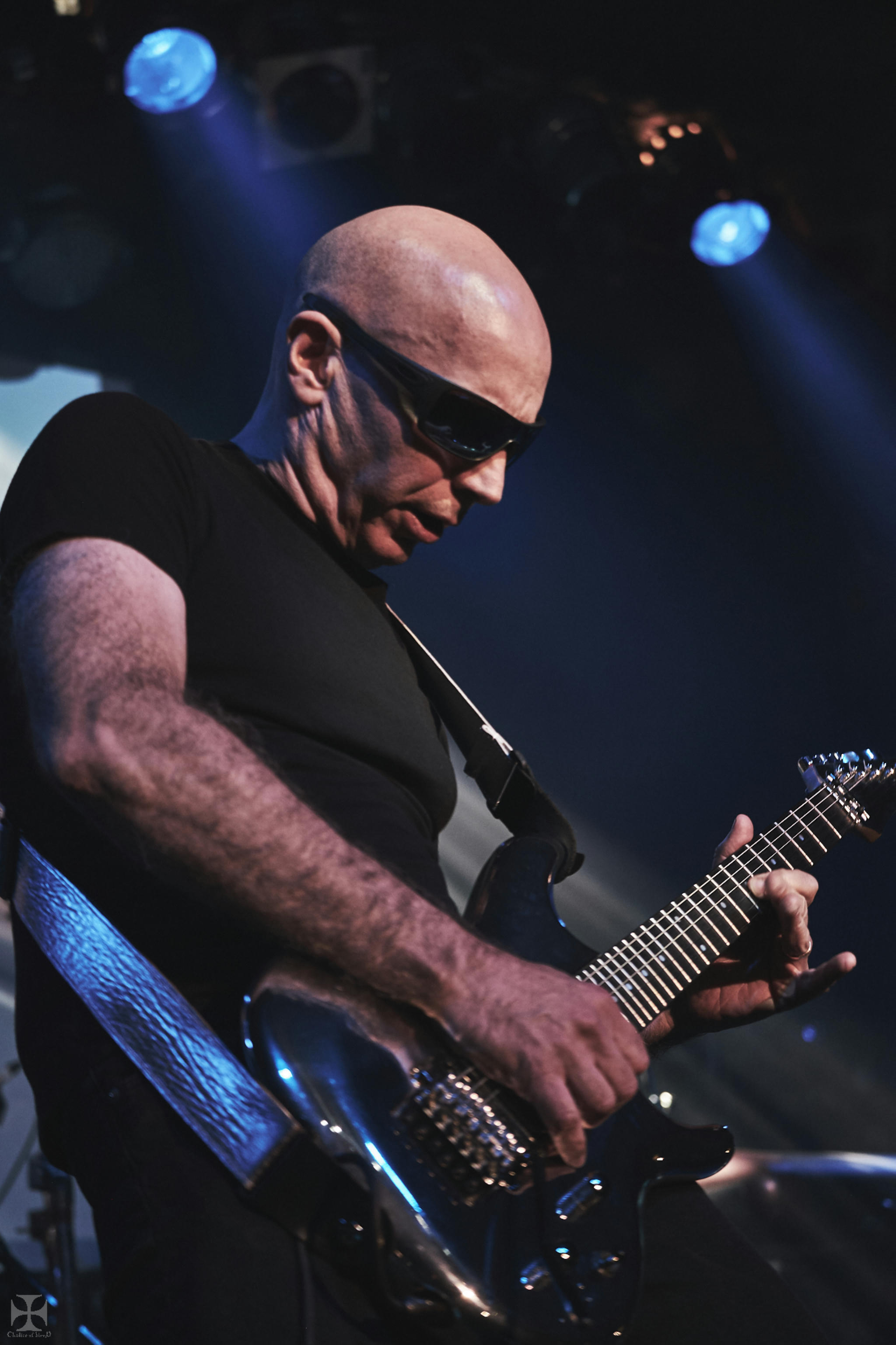 2018.12.04 Joe Satriani - DSCF6872_branded.jpg