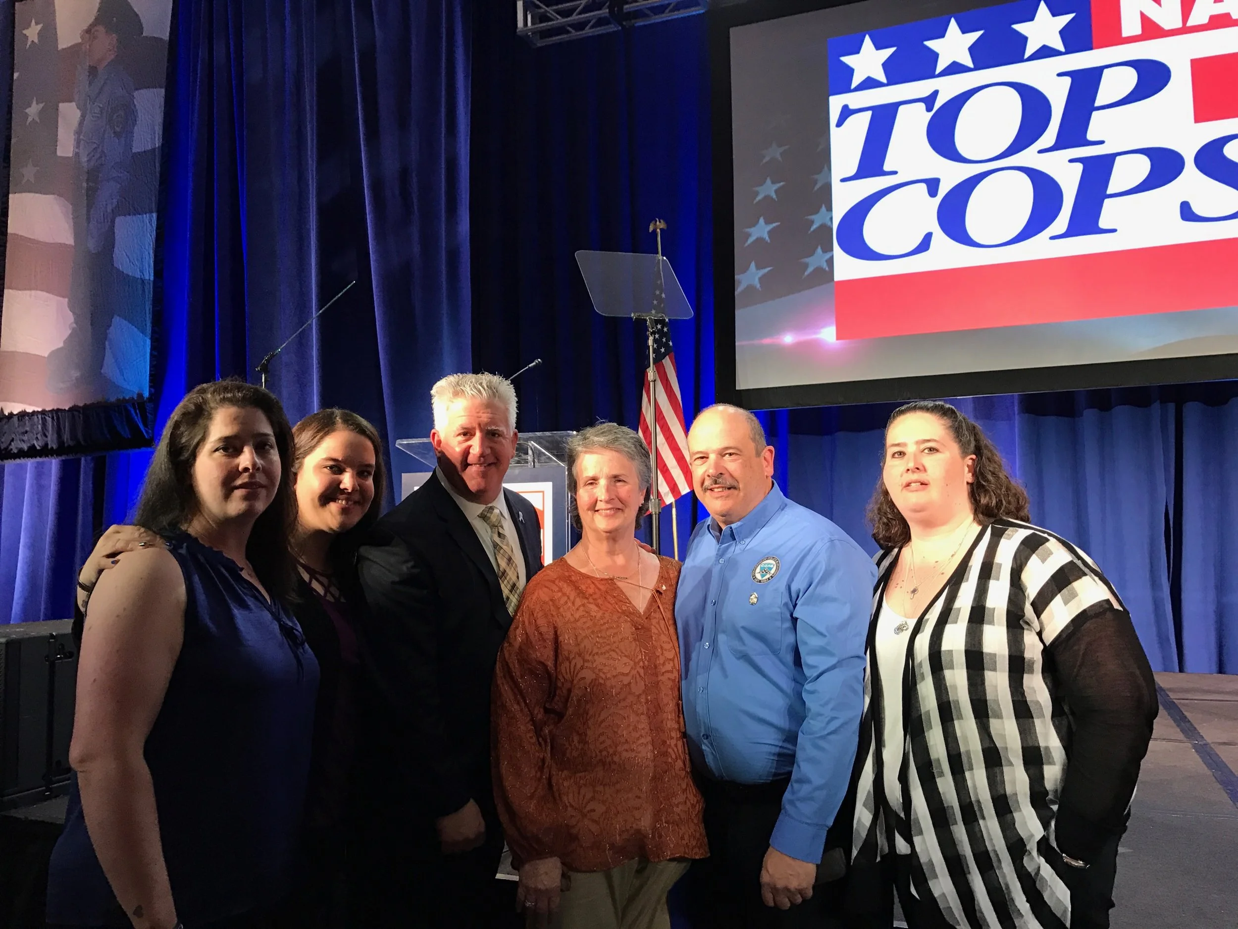  Jennifer, Caitlin, Sharon, Ron Sr., Danielle Tarentino.