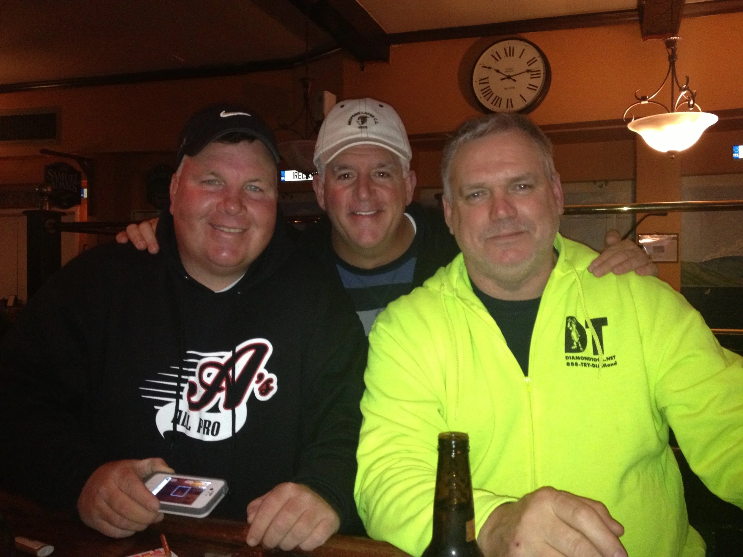 Fellow Bantry Bay Publick House Patrons
