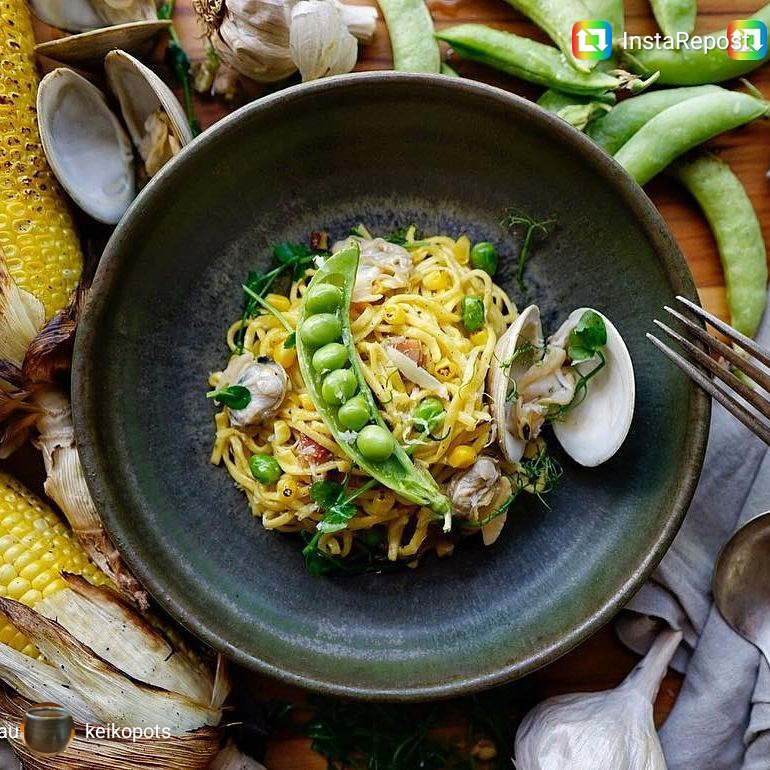 Spaghettini alle vongole with english peas and grilled jersey corn by Herb Galang @thesocialpause