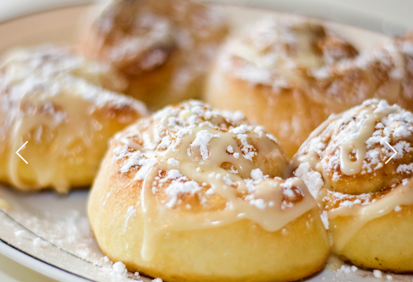 cinnamon rolls.png