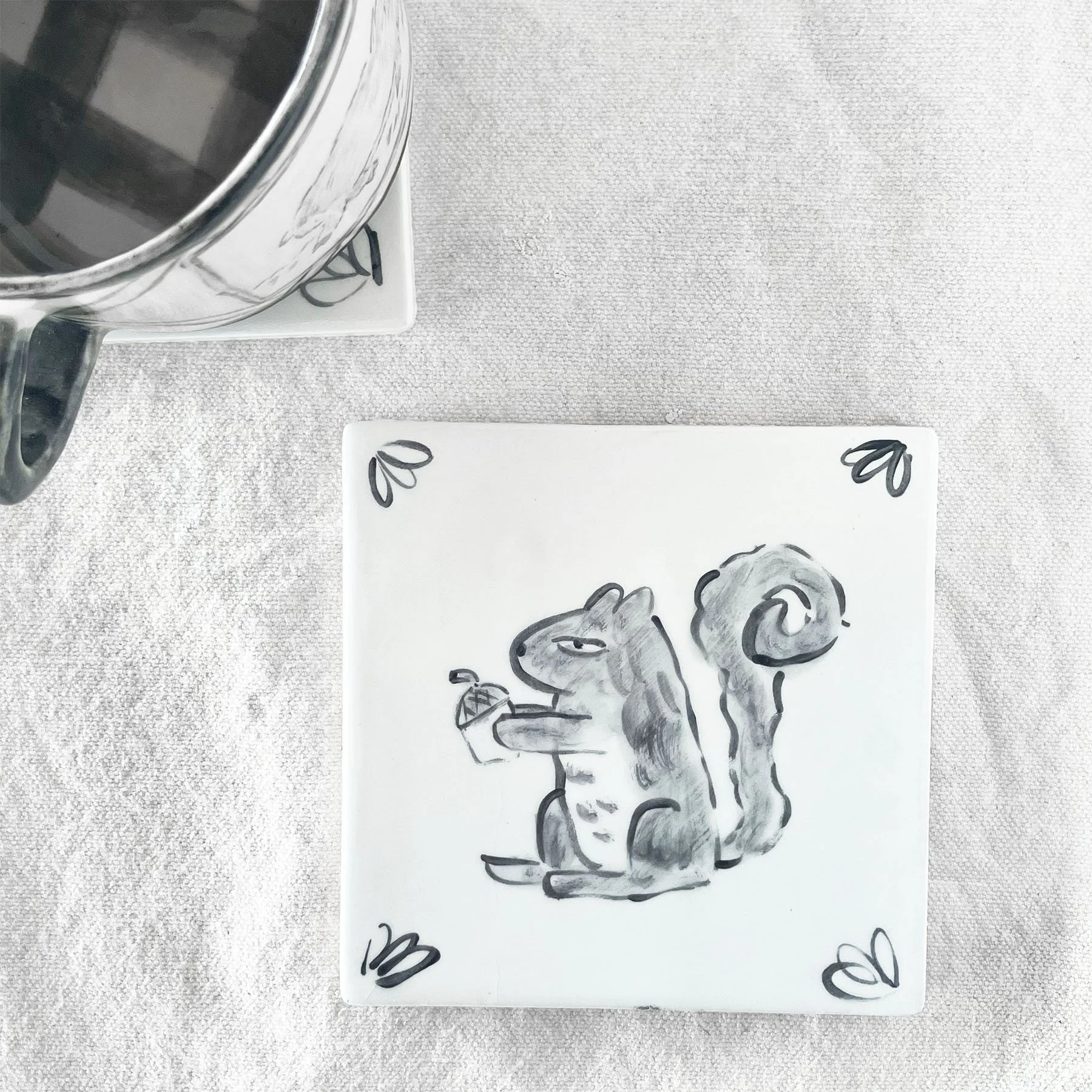 coaster_squireel_lifestyle.jpg