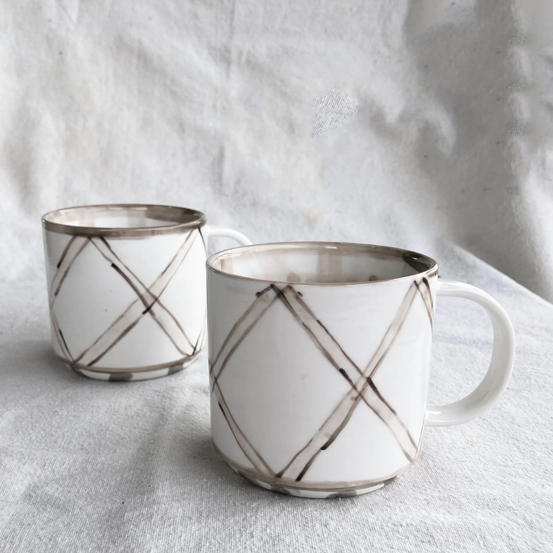 Mug_boar_back_brown.jpg