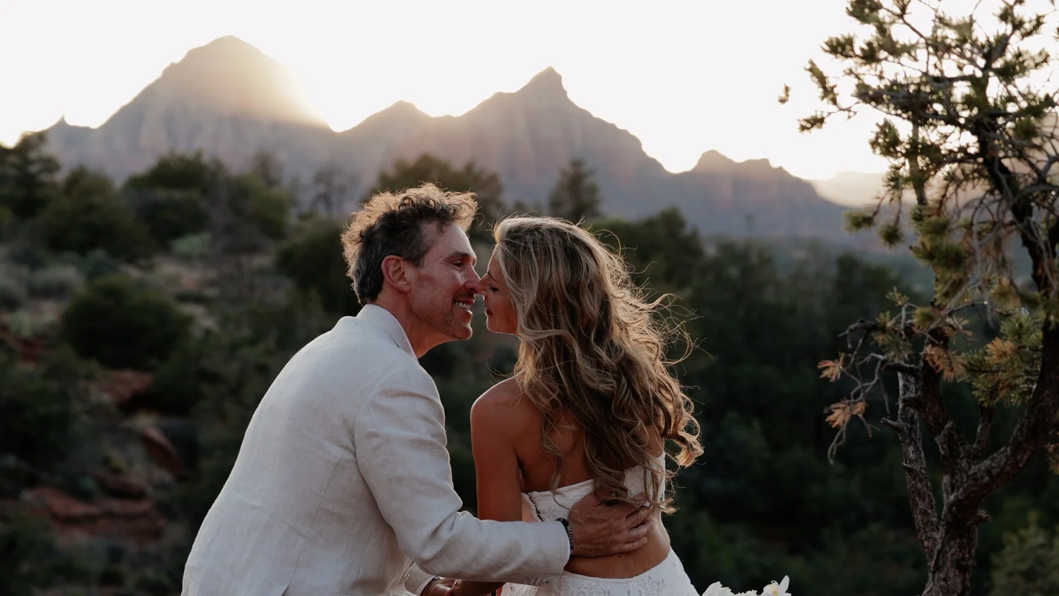 sedona elopement videographer — Leslie Allred Films | Flagstaff and Sedona  Videographer — Leslie Allred Films Flagstaff and Sedona Videographer Blog, image size:1500x844
